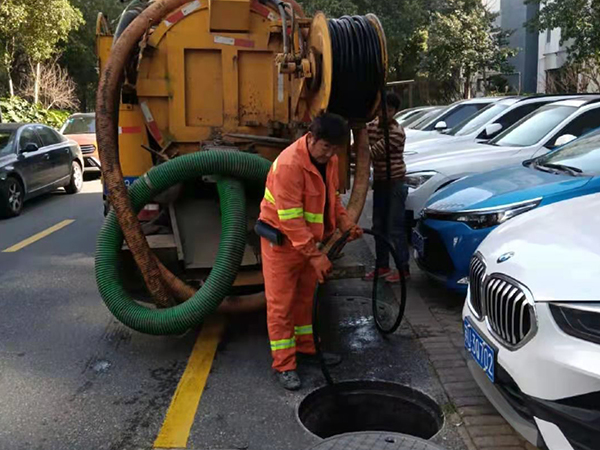 寮步排污管道清淤